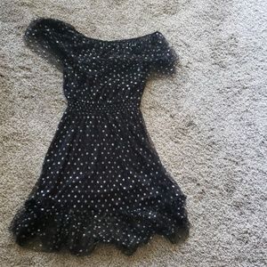 Franchesca's Off the shoulder dress-Size Medium